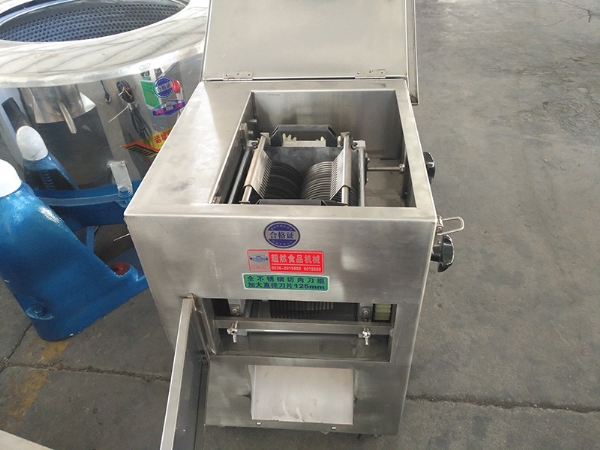 國產(chǎn)肉絲機