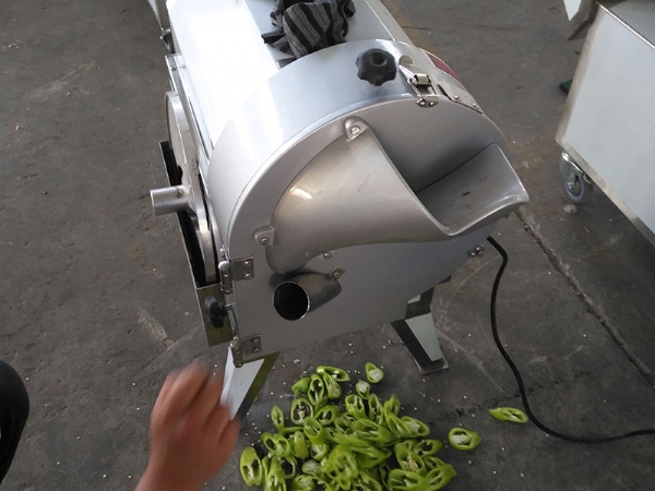 臺(tái)灣單頭切菜機(jī)（根莖類）1